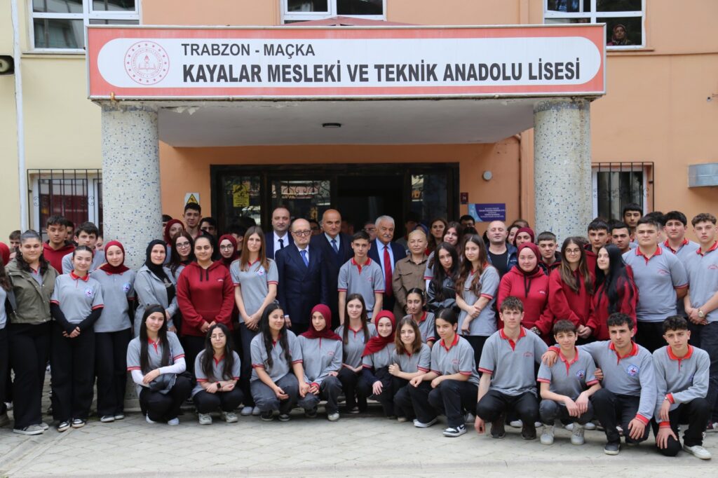 Ömer Yıldız Okul Ziyareti 3